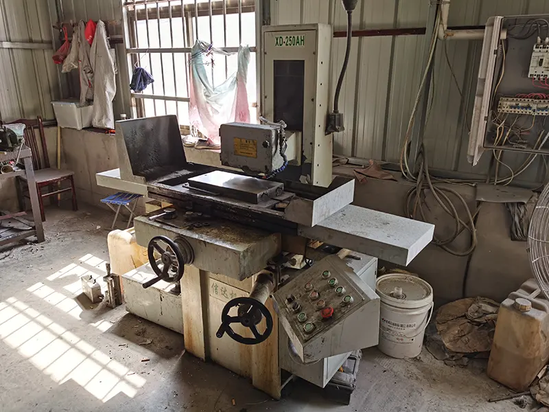 Grinding Machine